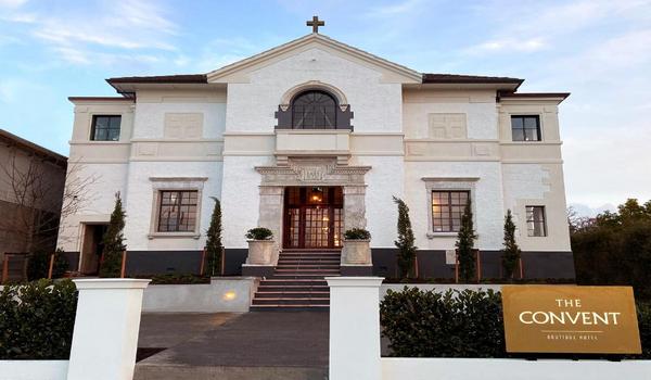 ola-travel-hotel-Old Saint Marys Convent