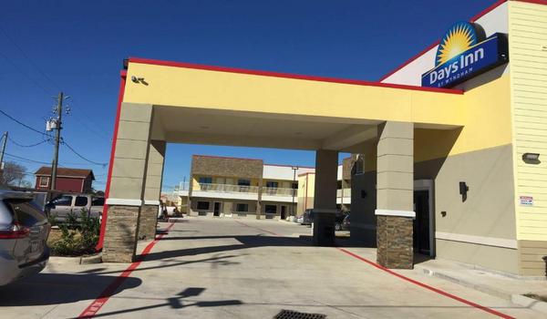 ola-travel-hotel-Days Inn by Wyndham Freeport