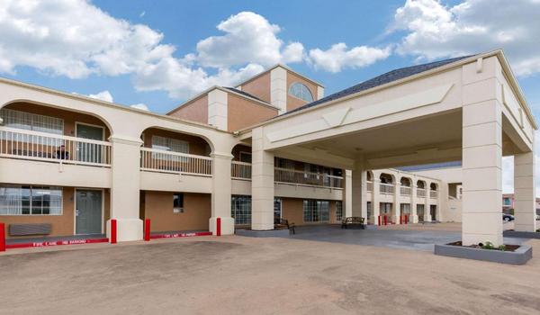ola-travel-hotel-Comfort Inn Freeport