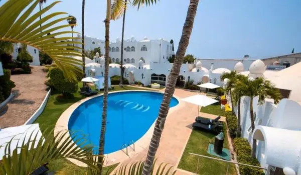 ola-travel-hotel-Hotel Spa Jacarandas