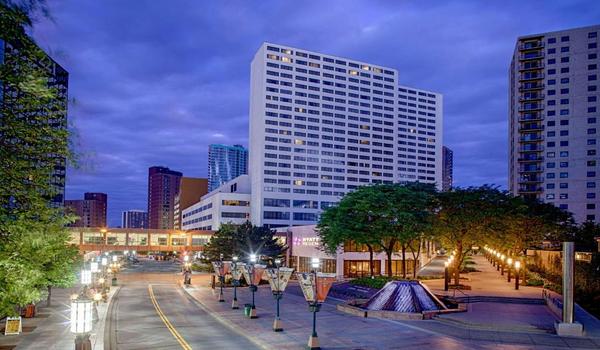 ola-travel-hotel-Hyatt Regency Minneapolis