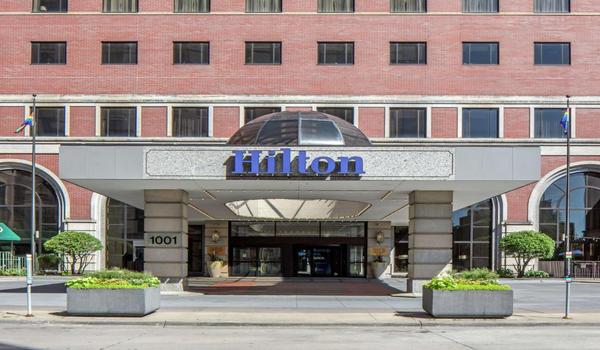 ola-travel-hotel-Hilton Minneapolis