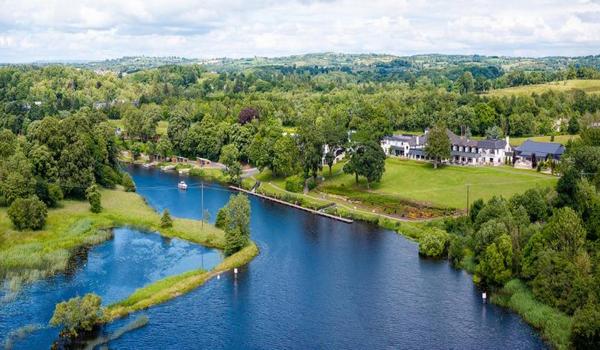 ola-travel-hotel-Killyhevlin Lake Resort