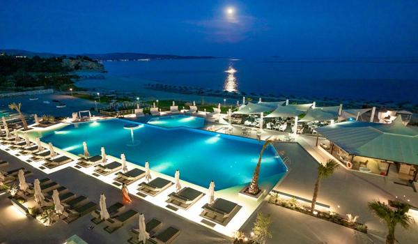 ola-travel-hotel-Aqua Blue Hotel