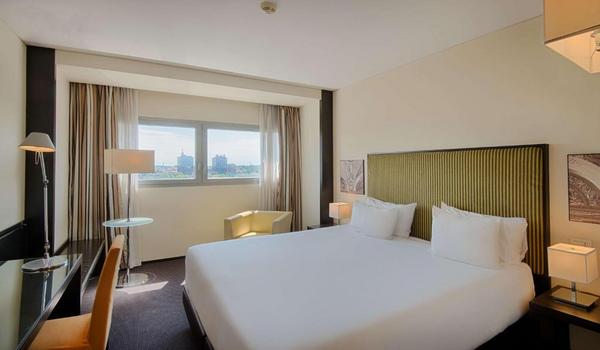 ola-travel-hotel-NH Padova