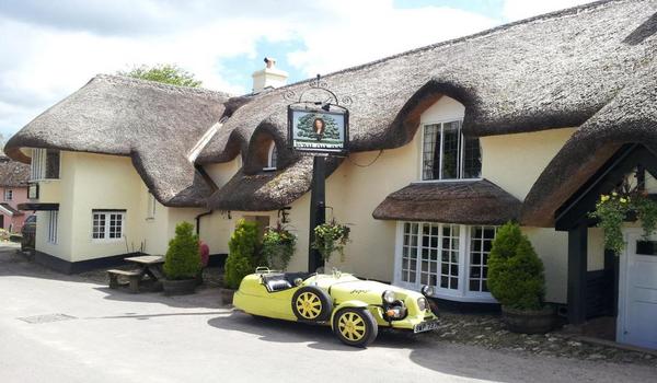 ola-travel-hotel-The Royal Oak