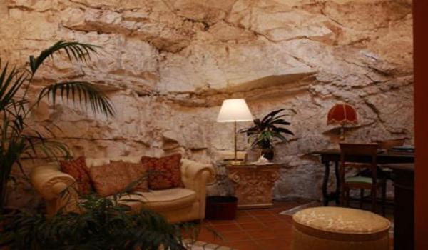 ola-travel-hotel-Hotel La Rocca