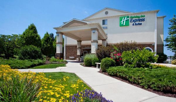 ola-travel-hotel-Holiday Inn Express & Suites Allentown West