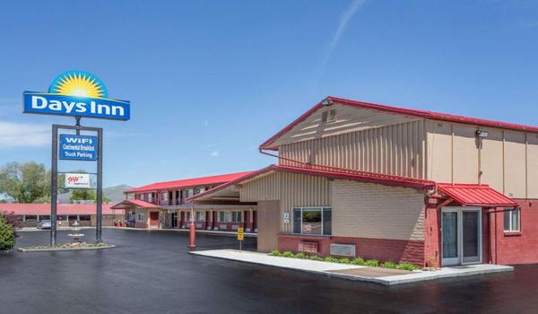 ola-travel-hotel-Days Inn by Wyndham Elko