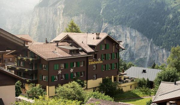 ola-travel-hotel-Edelweiss Lodge