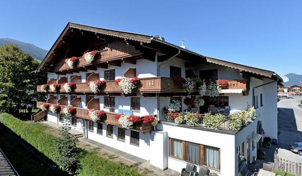 ola-travel-hotel-Hotel-Pension Berghof