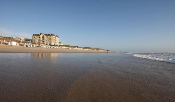 ola-travel-hotel-Hotel Miramar