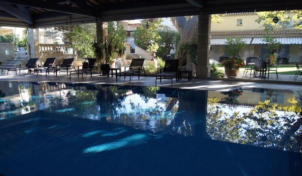 ola-travel-hotel-Hotel La Villa Mazarin