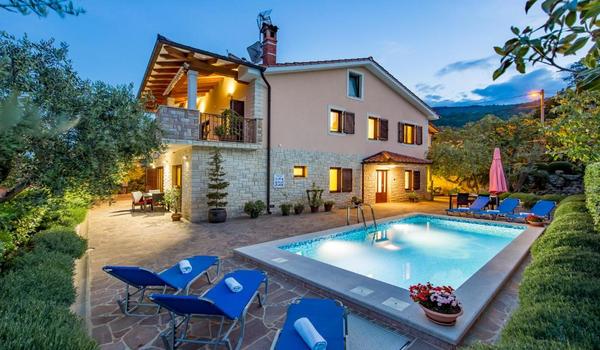 ola-travel-hotel-Apartment Dalia