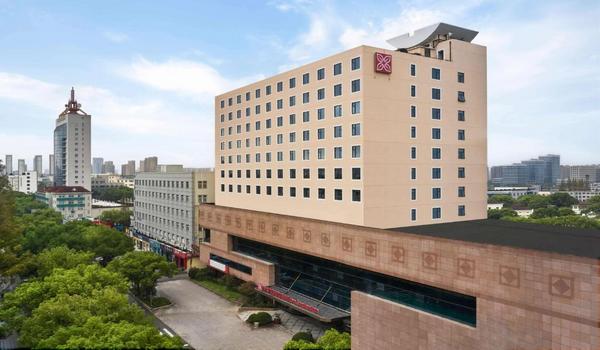 ola-travel-hotel-Hilton Jiading Shanghai