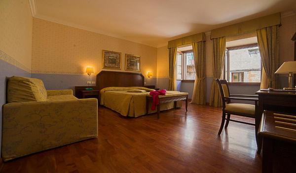 ola-travel-hotel-Albergo Italia