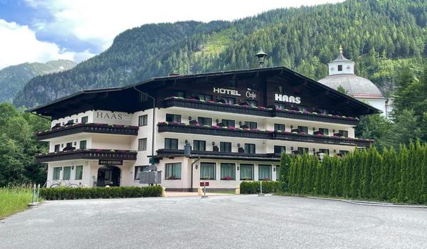 ola-travel-hotel-Salzburgerhof Wellness- und Vitalhotel