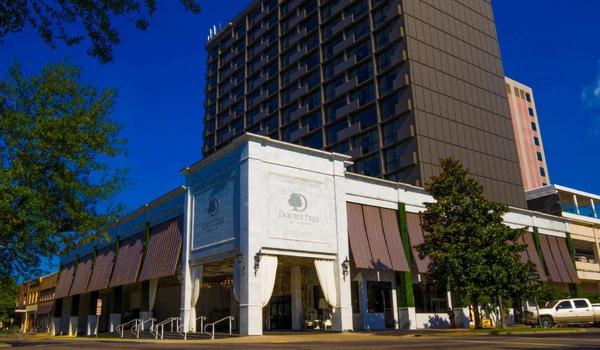 ola-travel-hotel-DoubleTree by Hilton Tallahassee