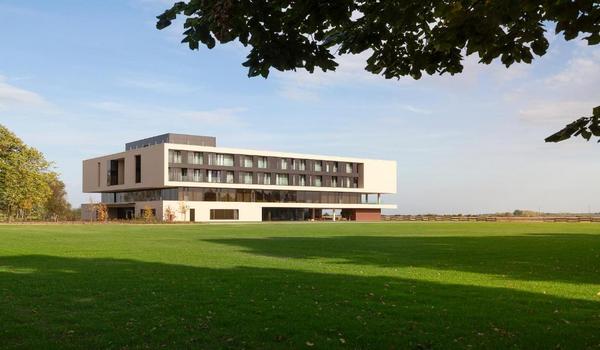 ola-travel-hotel-Hotel Slavonija