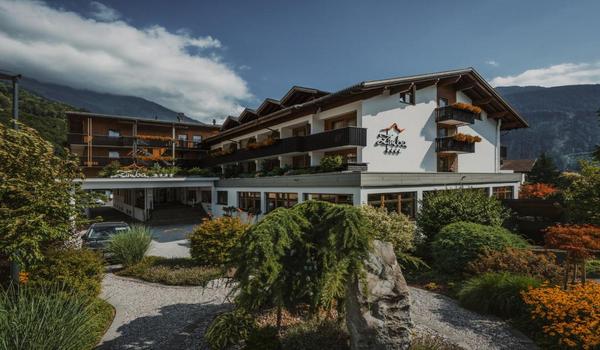 ola-travel-hotel-Hotel Zimba