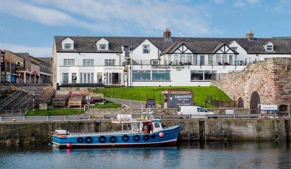 ola-travel-hotel-The Bamburgh Castle Inn