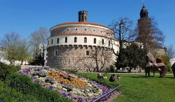 ola-travel-hotel-Hotel Zum Stadtpark