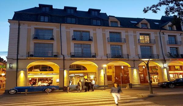 ola-travel-hotel-Hotel Les Arcades