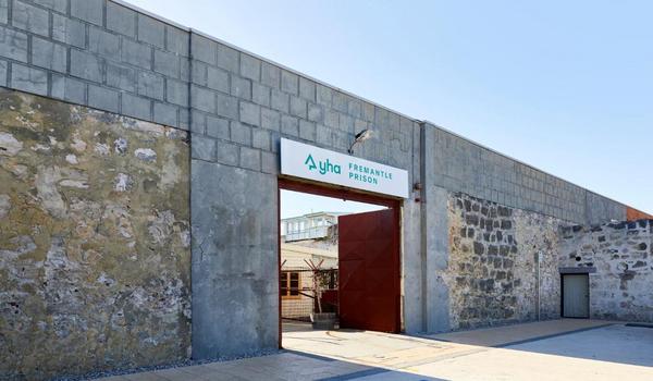 ola-travel-hotel-Fremantle Prison YHA