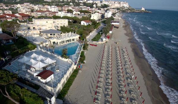 ola-travel-hotel-Hotel La Playa