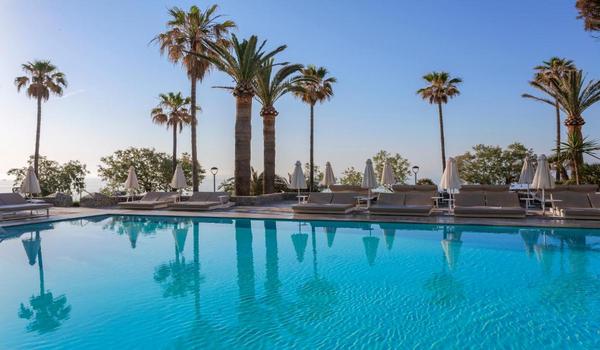 ola-travel-hotel-H10 Ocean Suites