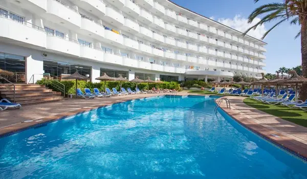 ola-travel-hotel-Hotel Astoria Playa - Adults Only