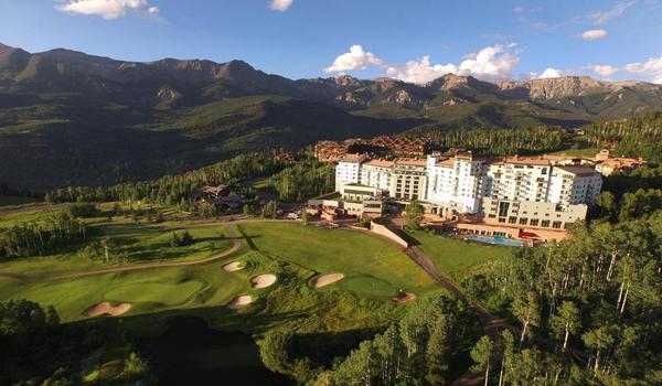 ola-travel-hotel-The Peaks Resort and Spa