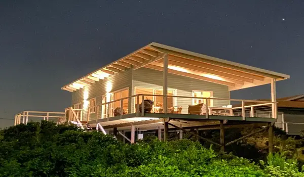 ola-travel-hotel-The Point Hotel