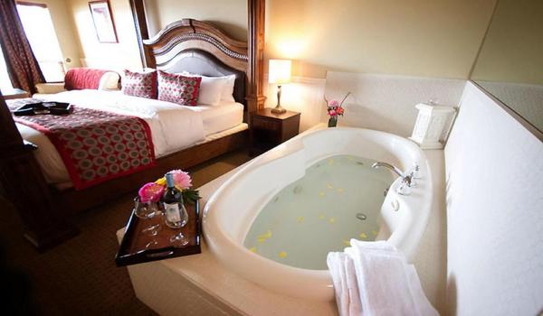 ola-travel-hotel-Camano Island Inn