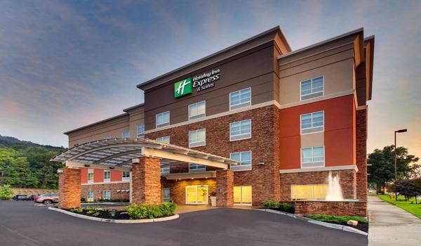 ola-travel-hotel-Holiday Inn Express & Suites Ithaca