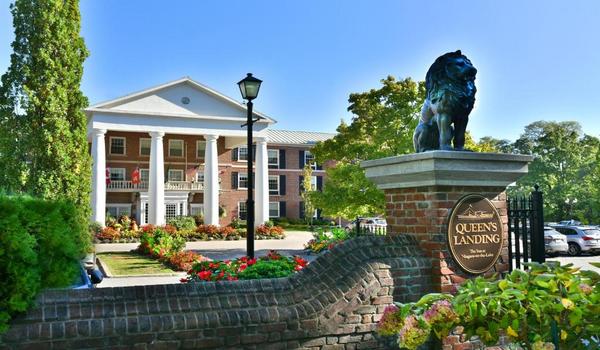 ola-travel-hotel-Queen's Landing