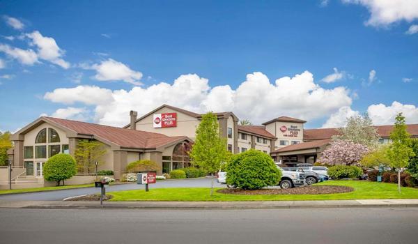ola-travel-hotel-Best Western Plus Mill Creek Inn