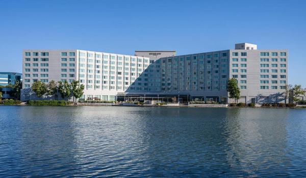 ola-travel-hotel-Sofitel San Francisco Bay