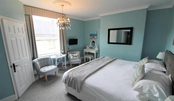 ola-travel-hotel-Lorna Doone House