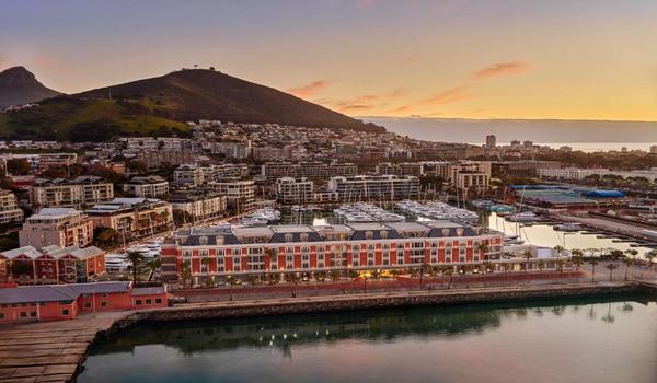ola-travel-hotel-Cape Grace Hotel