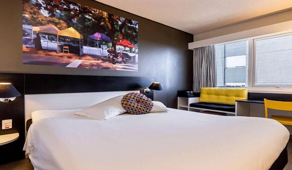 ola-travel-hotel-Ibis Styles Porto Alegre Centro