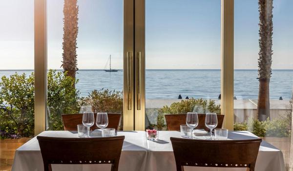 ola-travel-hotel-Hotel Palace