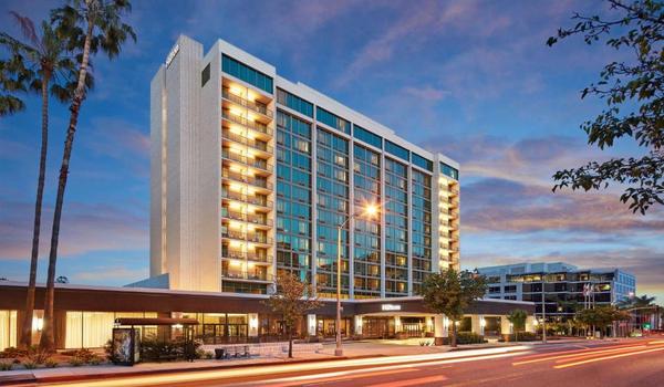 ola-travel-hotel-Courtyard by Marriott Los Angeles Pasadena/Old Town