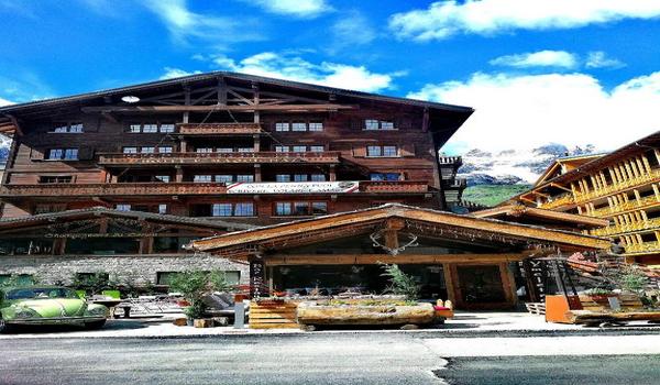 ola-travel-hotel-Hotel Punta Maquignaz