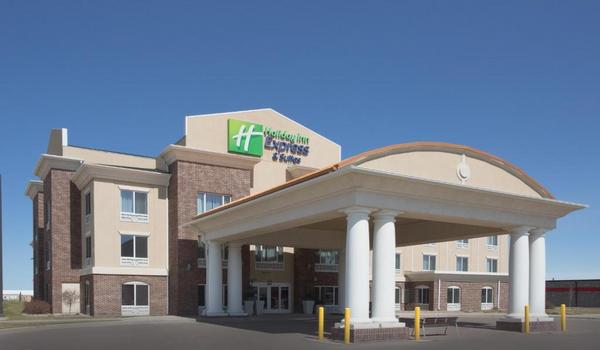 ola-travel-hotel-Holiday Inn Minot