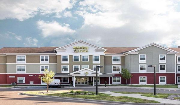 ola-travel-hotel-MainStay Suites Minot