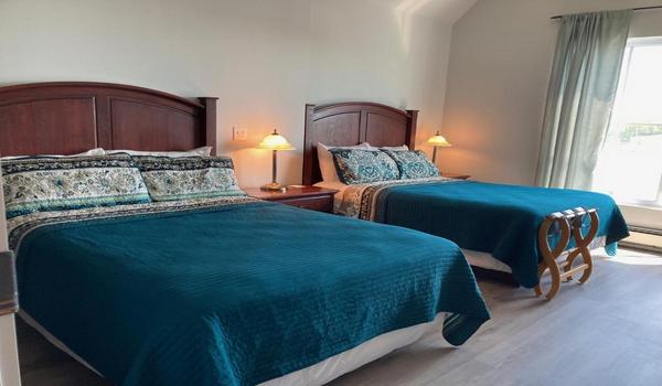 ola-travel-hotel-Lunenburg Arms Hotel