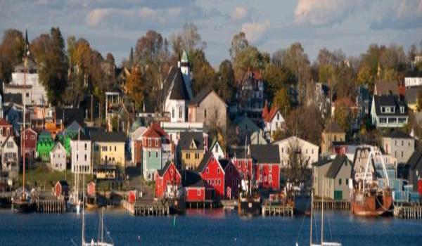 ola-travel-hotel-Bluenose Lodge