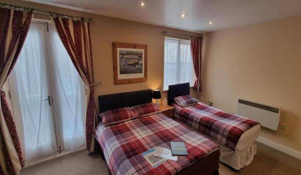 ola-travel-hotel-The Townhouse