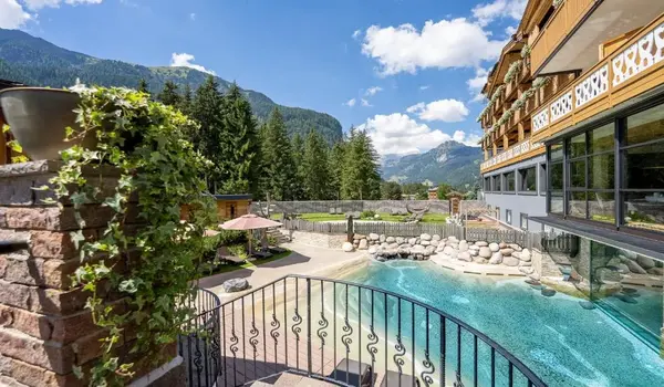 ola-travel-hotel-Hotel Aritz